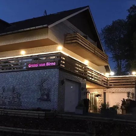 Gretel Von Birne Gæstehus 3*